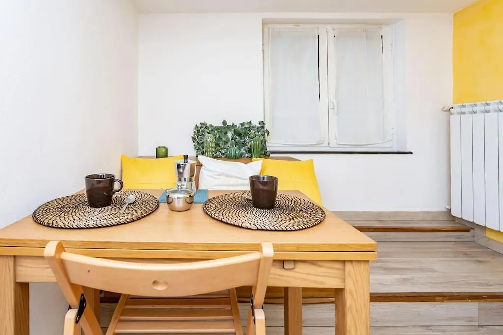 Apartment Adorno 2 - Affitti Brevi Italia Genoa
