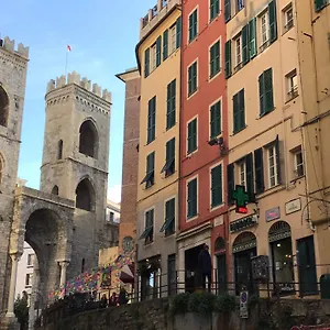 Lovely Really Downtown - Free Private Parking Included! - Genoa