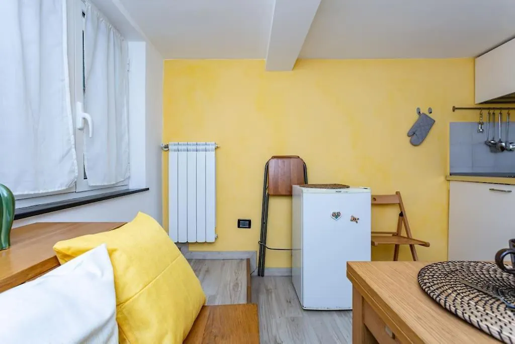 Apartment Adorno 2 - Affitti Brevi Italia Genua 0*,