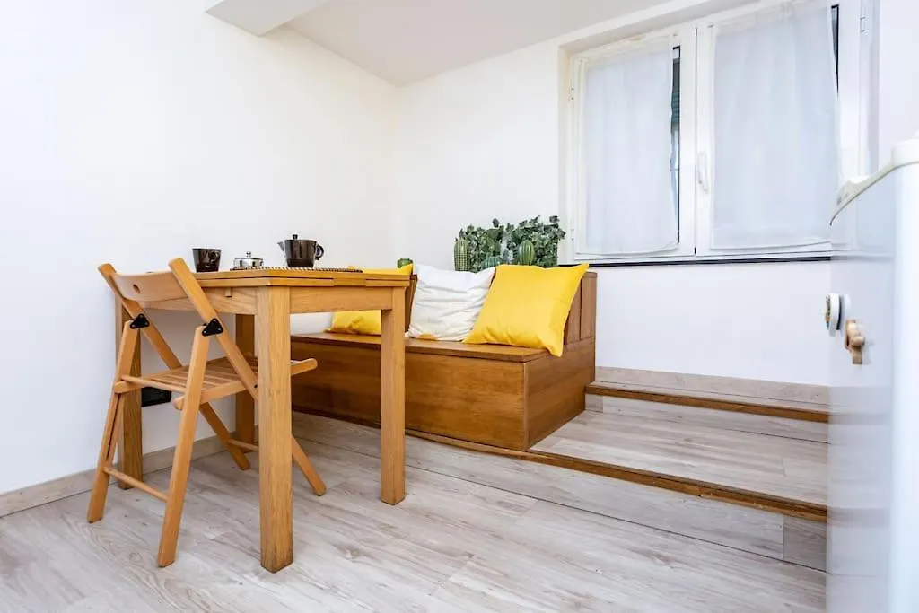 Apartment Adorno 2 - Affitti Brevi Italia Genoa 0*,